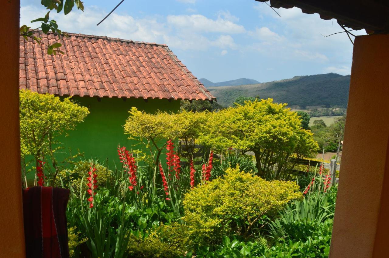 Hotel Pousada Pe Da Mata Aiuruoca Exterior foto